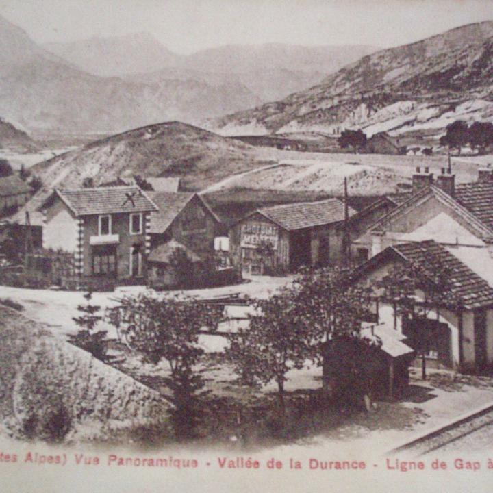 Photo village en glouti